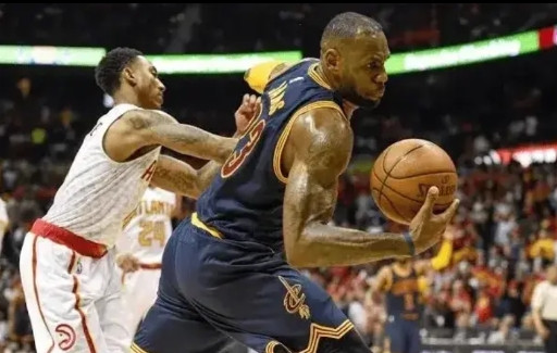 <em>杰夫蒂格</em>谈詹姆斯：“当初我们在东部的时候，真的是被勒布朗支配的恐惧，他太强了