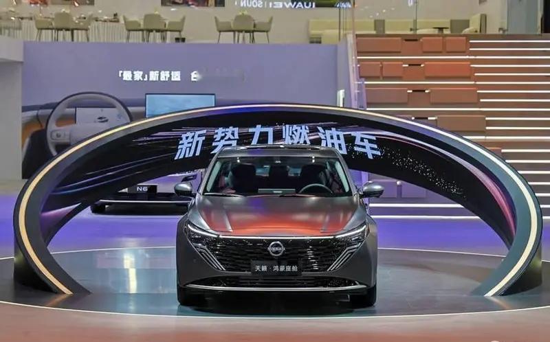 这或许是合资家轿领域一次漂亮的“觉醒”。当一辆以“移动大沙发”著称的车，决定为自