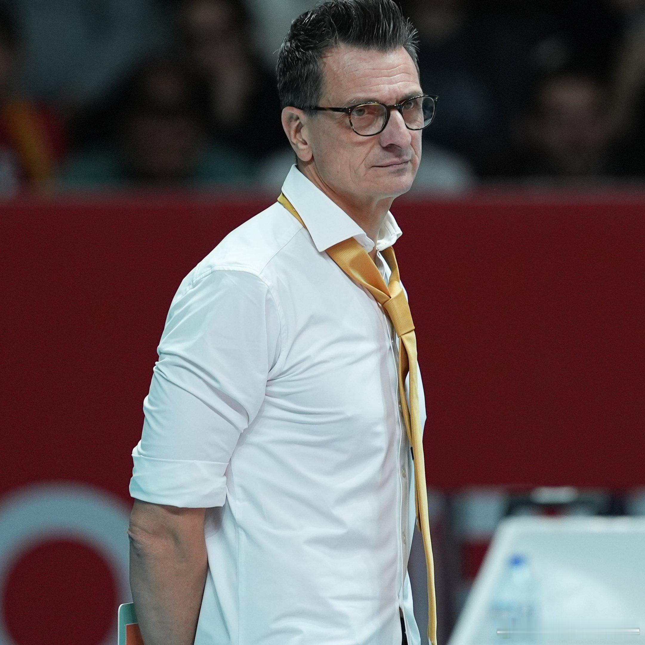 排球——也许在下一场比赛中，你们就能加冕冠军。🎙️乔瓦尼·古德蒂：我们深知