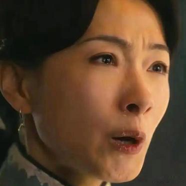张艺谋的话终于说中了！一支玻尿酸打下去，丢的不是皱纹，是饭碗。你看《八千里路云和