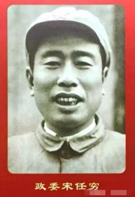 李一氓回忆长征故事八到上干队当政治教员长征时的上干队，是红军干部团