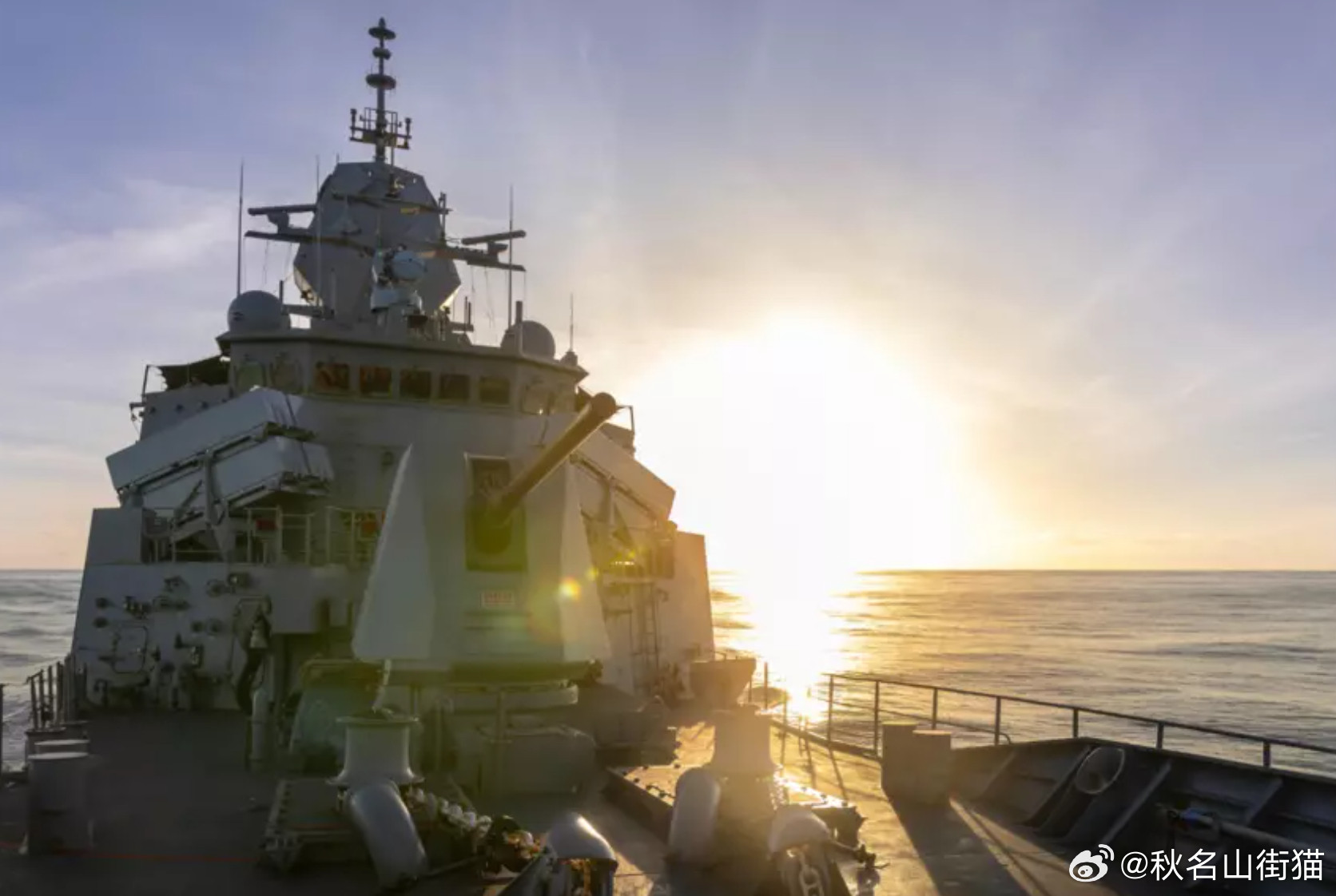 澳大利亚称中国军用直升机“危险接近”澳军机中方回应称“不掌握相关情况”海外新鲜