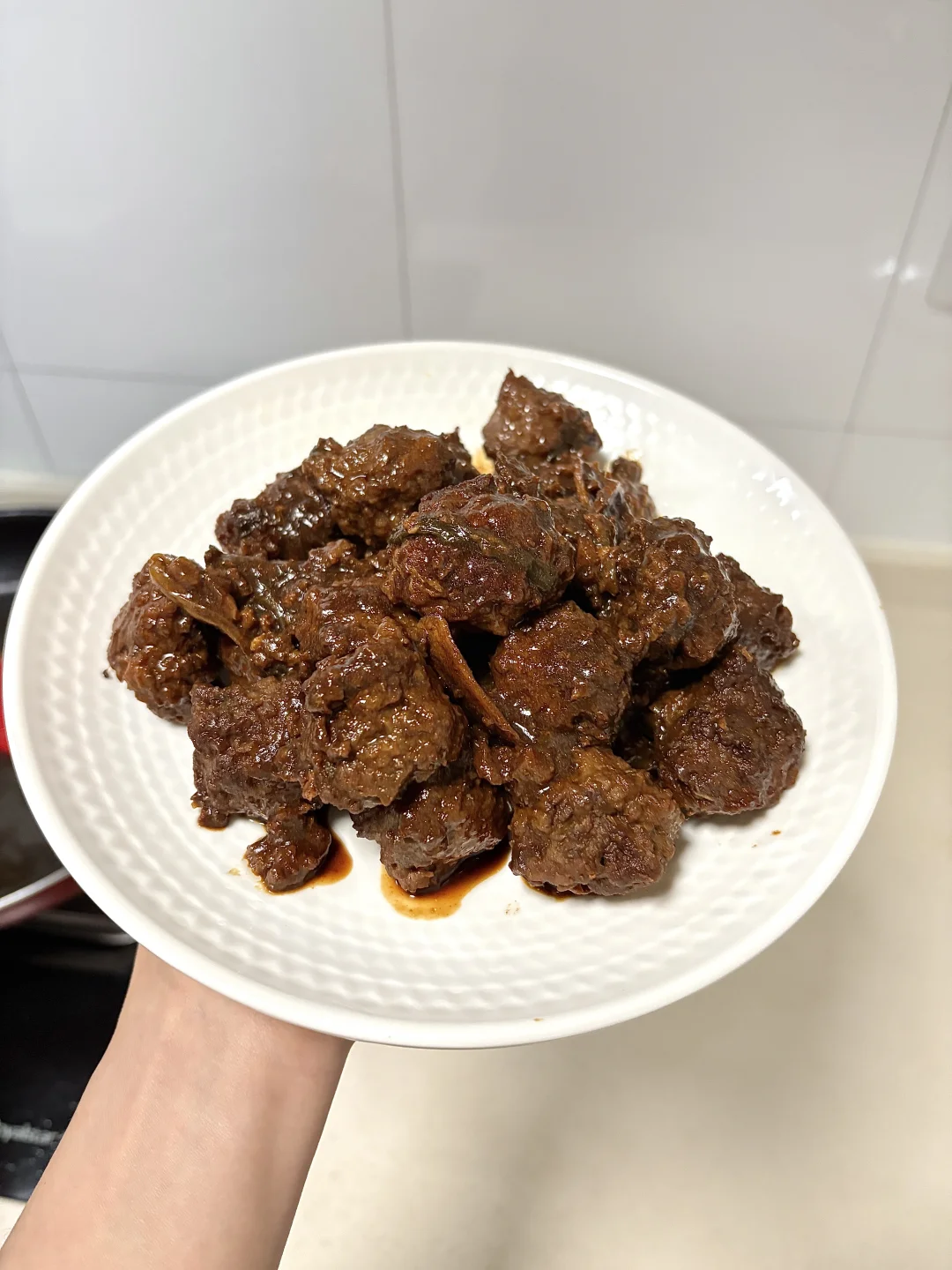 家庭版红烧肉丸子的详细做法～