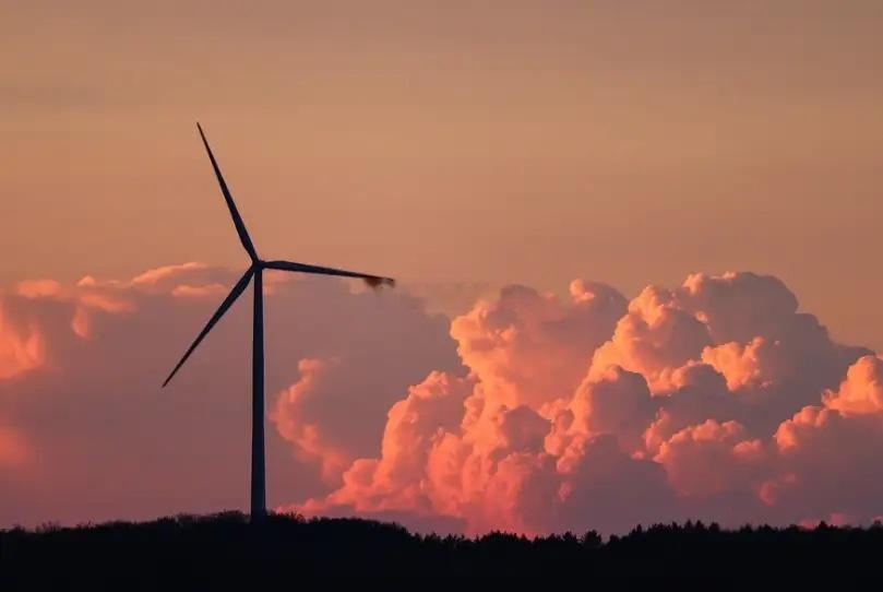 周末不开盘，市场传来3大消息！ 第一：美消费领域传来不好消息 美东时间11月21