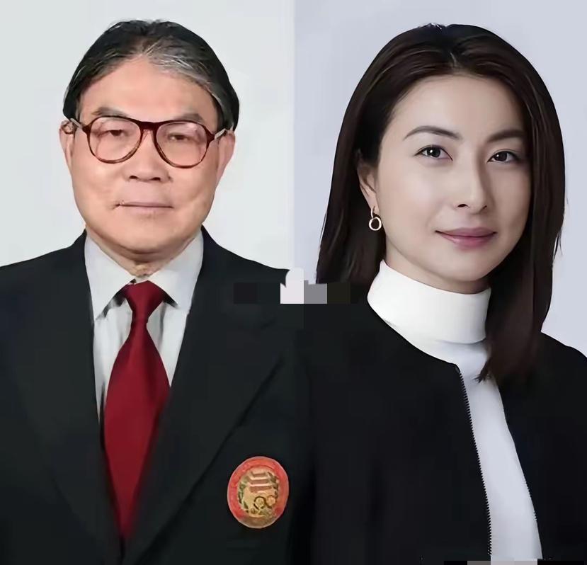 79岁的霍震霆自曝，每周都要去儿子家蹭饭，不为别的，就是为了看​孙子和孙女