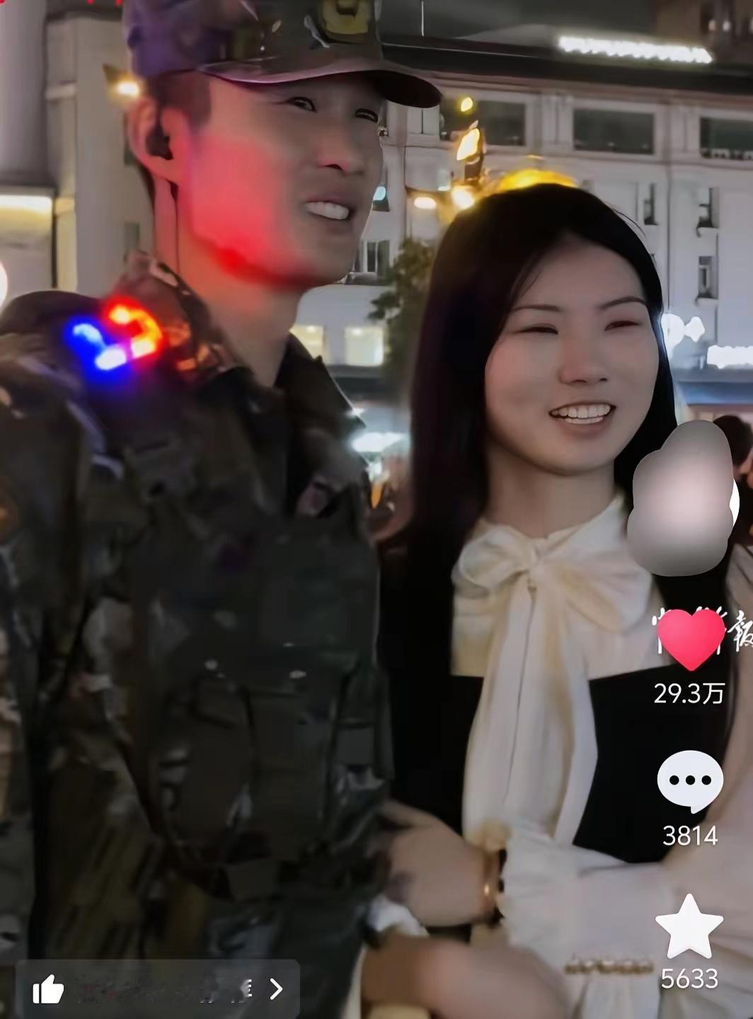 安徽妻子奔八百里到西安，就为给执勤丈夫个惊喜！可丈夫看见她，愣了下就立马站回岗位
