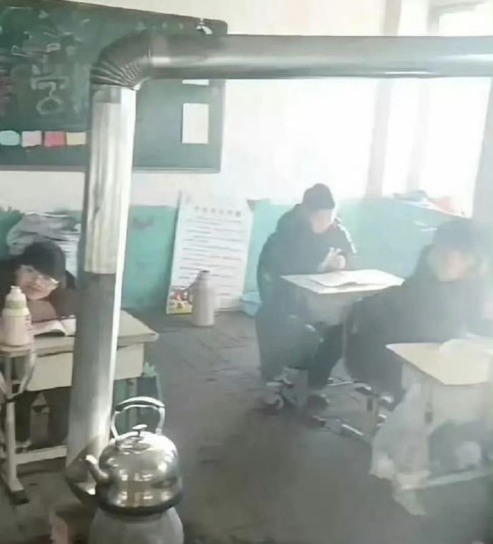 据说这是吉林某乡村小学，你敢信不