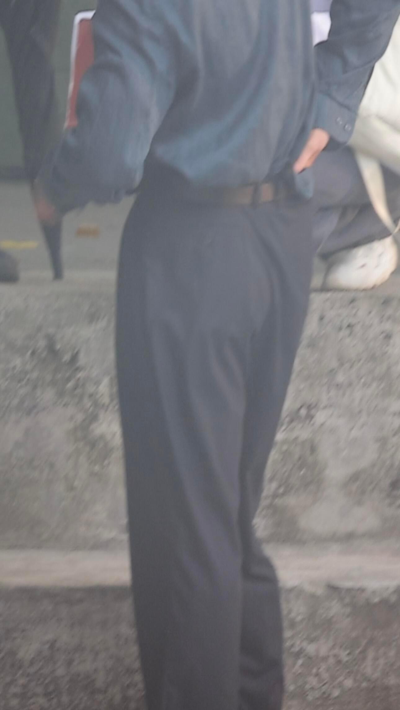 黄景瑜瘦成这样了，好长的腿​​​