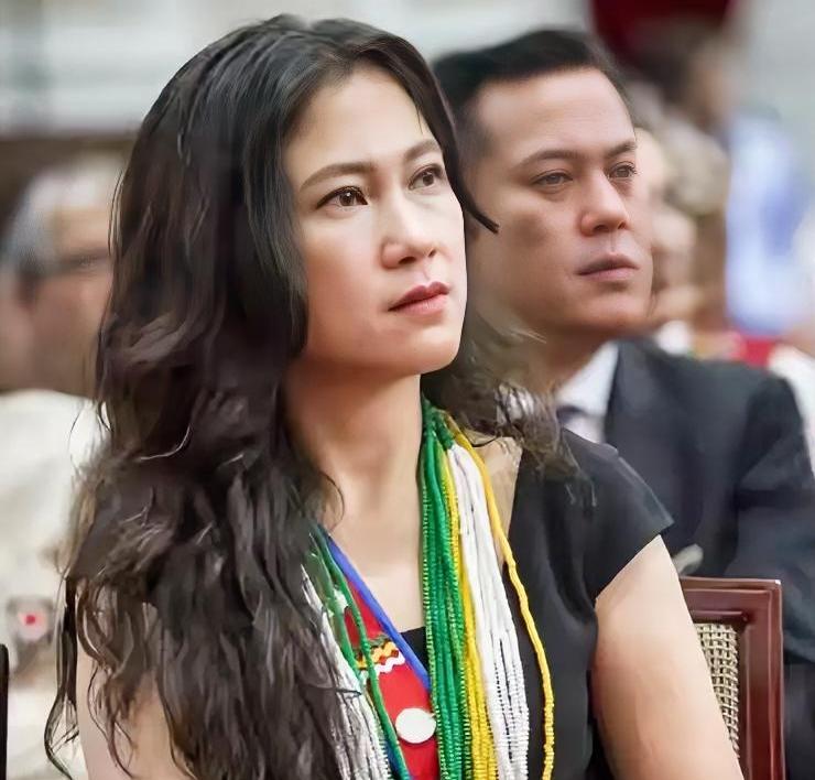 “台独”分子、妄言自己不是中国人的那名所谓“台湾行政机构”前发言人谷辣斯·尤达卡