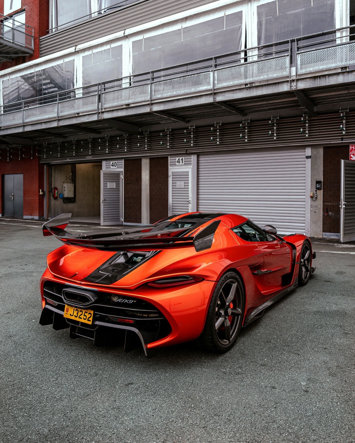 Jesko在斯帕赛道上真是太超现实了！📸©AJ|AutoGraphy。