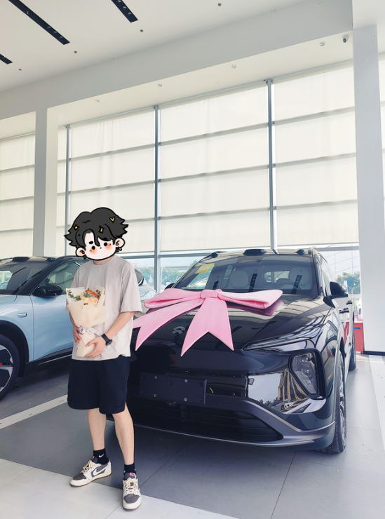 75度电实际续航供参考大部分跑高速，全程空调，座椅通风，没有黄金右脚，随意自由