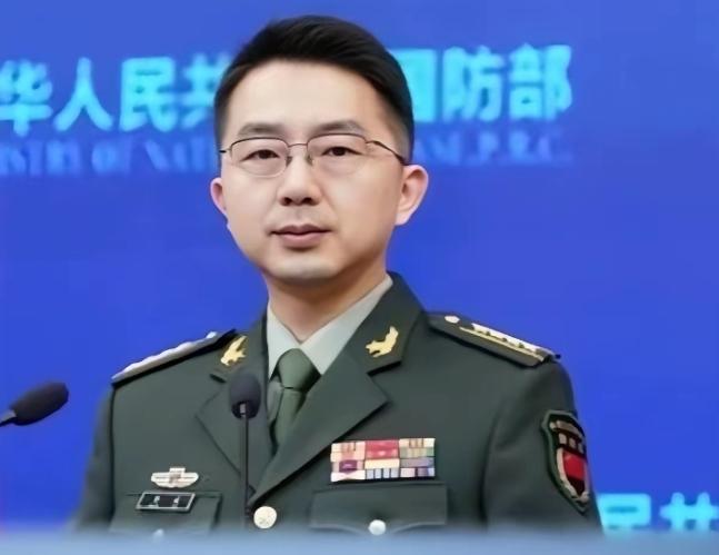 动真格了：南海发生激烈对峙，中方驱逐荷兰军舰，通报罕见写明电子干扰！5月