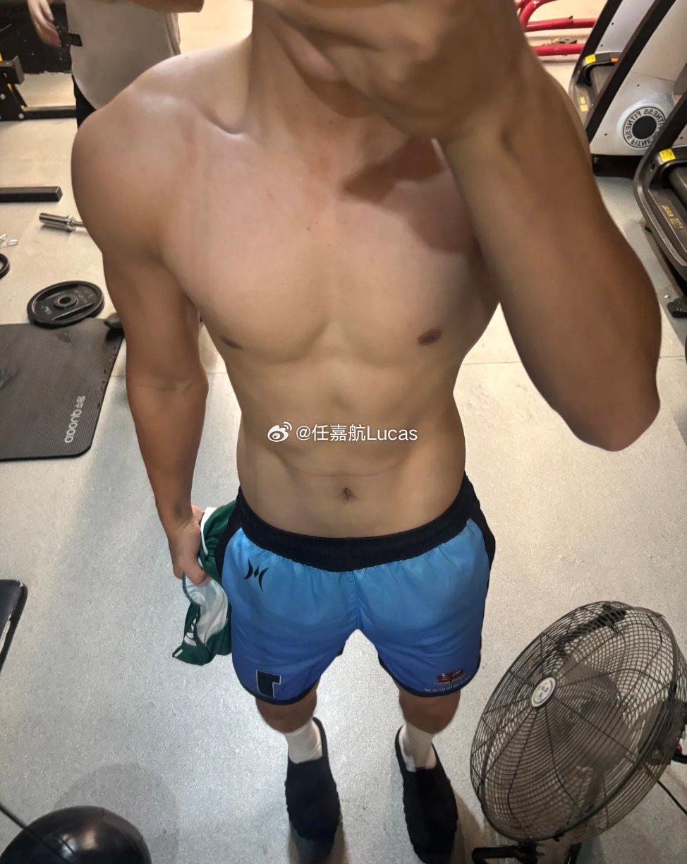 前面，后面，你喜欢哪一面？​​​