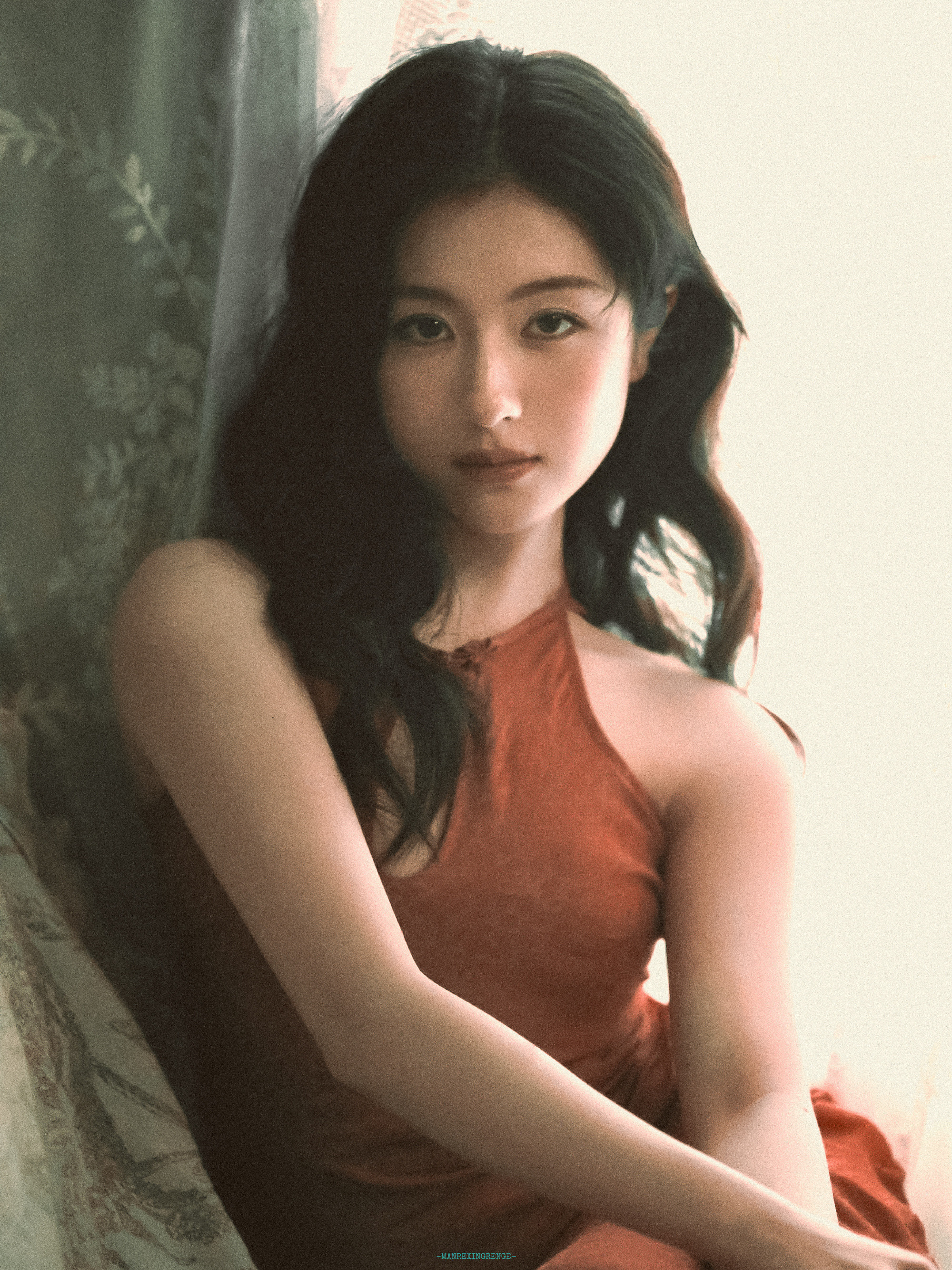 李兰迪李兰迪展示天资来的大家可以多多关注演员的待播作品～李兰迪最适合低像素氛围