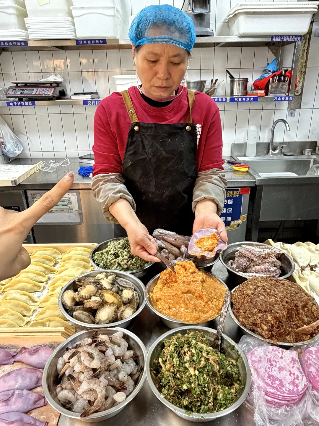 青岛五四广场！记住这个阿姨！！