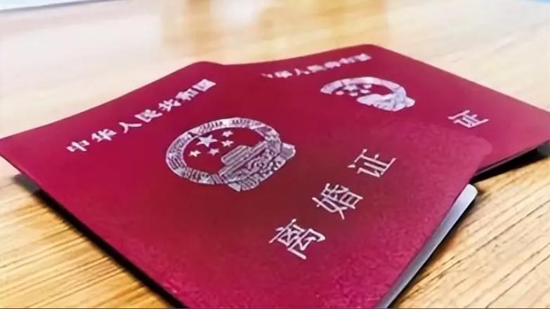 离岸信托征税新规一出，国内富豪圈直接炸了，扎堆忙着办离婚。什么先富带动后富？到头