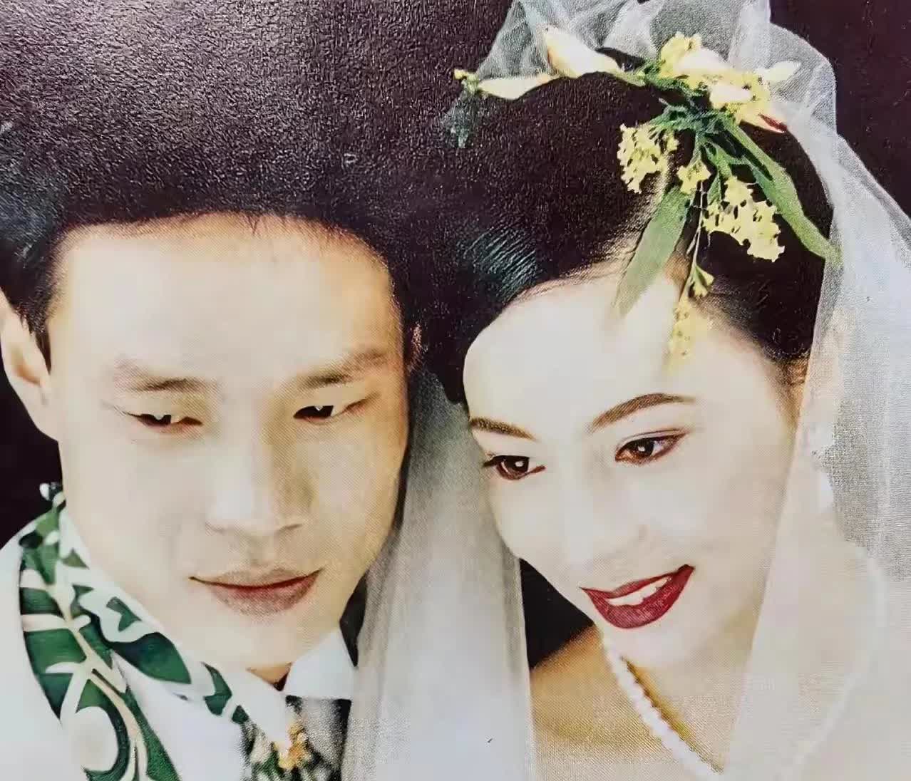 “英雄难过美人关”，范志毅也难以例外。从李倩到李茏怡再到张梦瑾。她们个个貌美如花