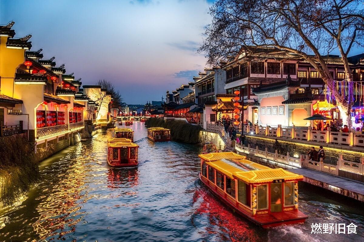 江苏美食界的王者之争:南京与苏州,谁能更胜一筹?