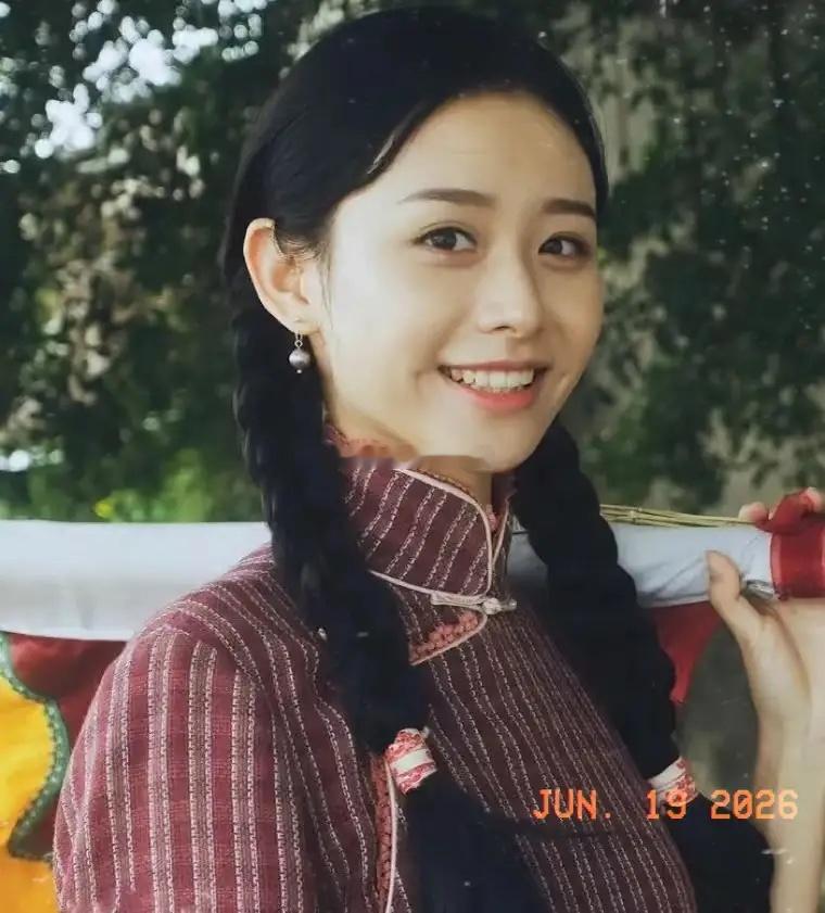 叶淑柔的扮演者王晓慧采访一播出很多网友都坐不住了，不是因为王晓慧说自己不会进娱乐