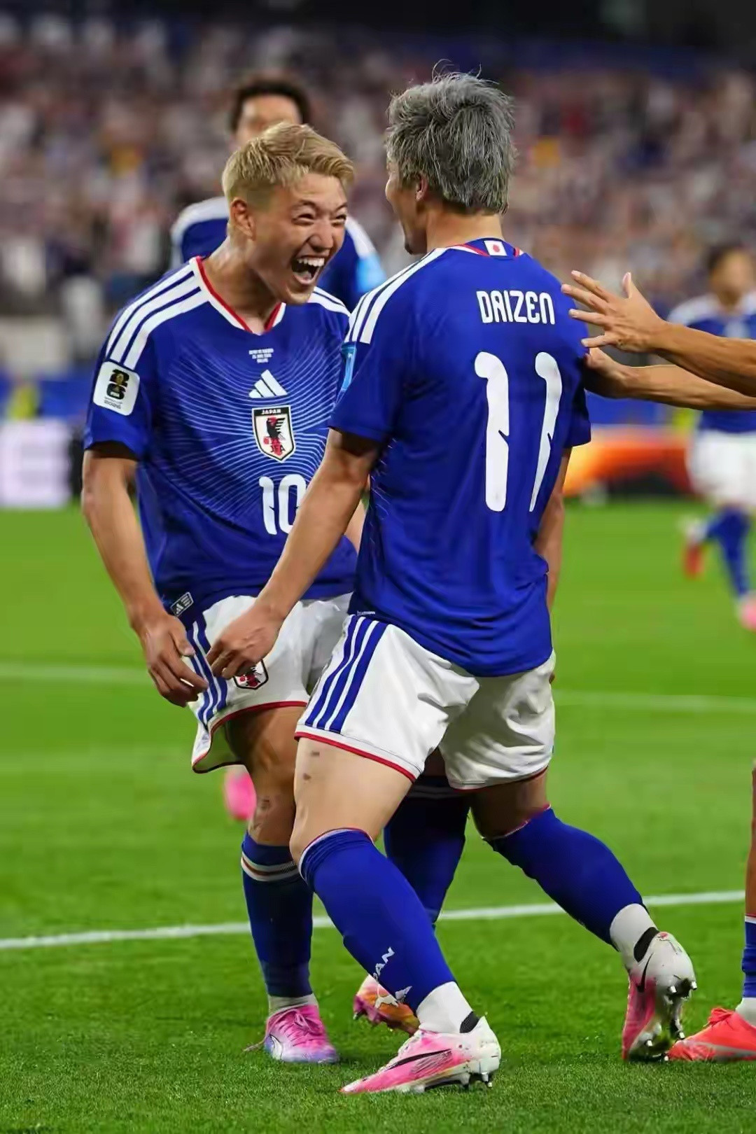 日本1比1瑞典要命的1-1！日本晋级挑战巴西世界杯小组赛F组迎来大结局，荷兰战