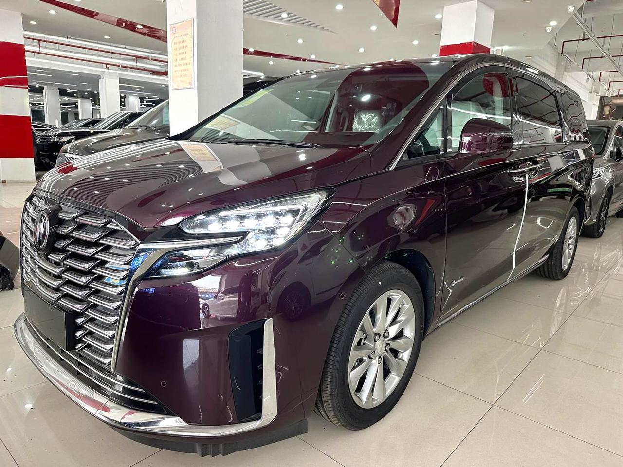 别克2023款GL8Avenir48V2.0T六座贤礼版(改款)2