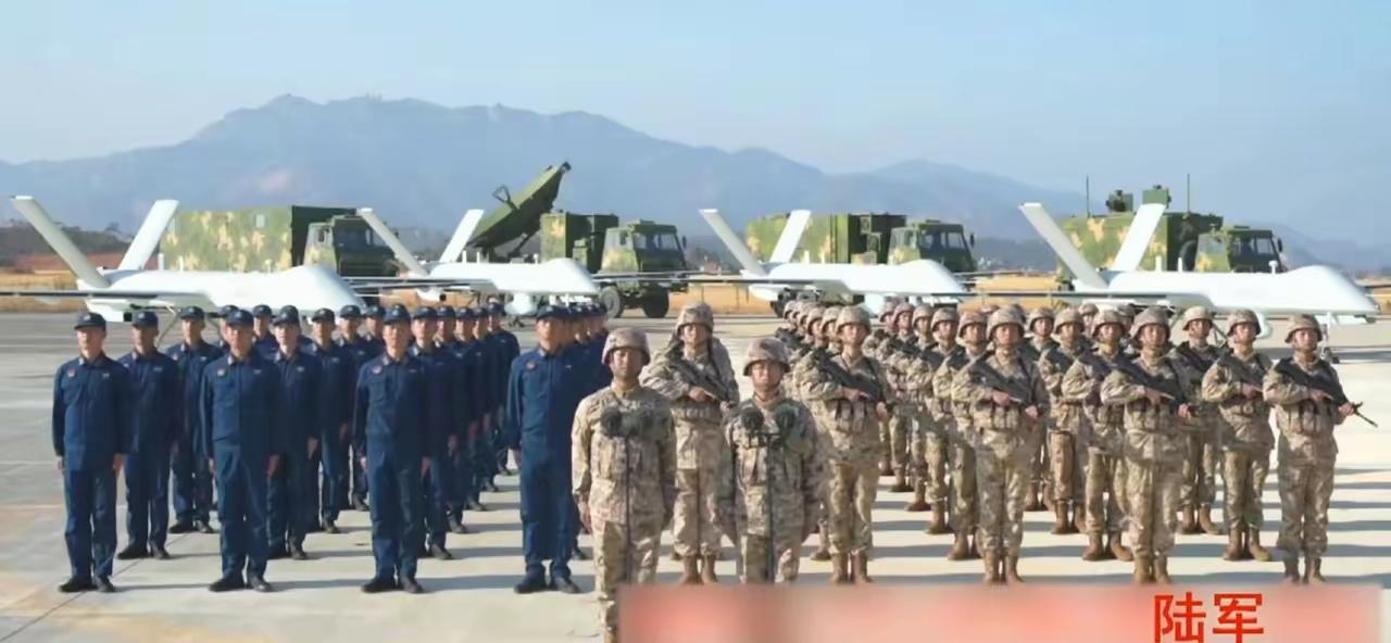 这还是陆军吗，完全不认识了！难道今年人大不要给陆军打钱了吗？按照惯例，不应该把