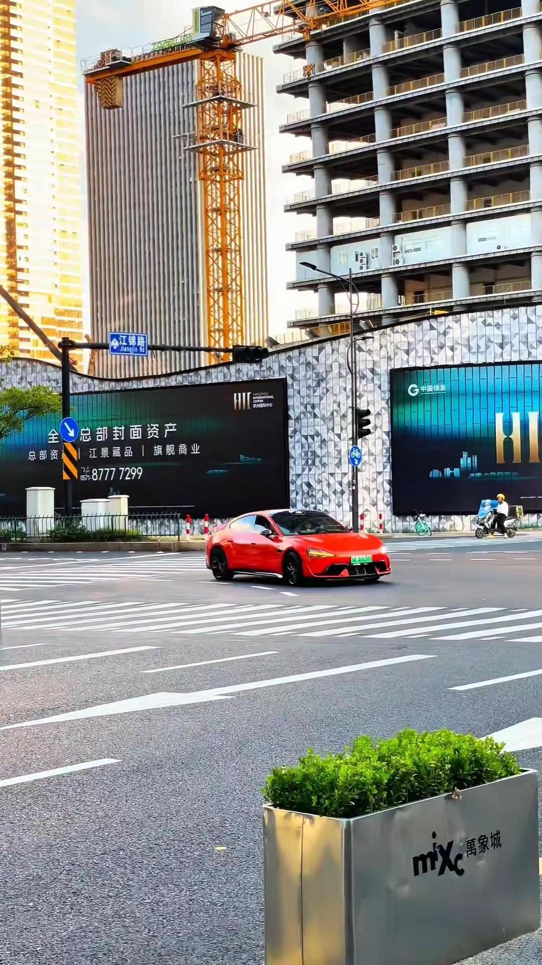 提前租车回家享受优惠，利租车大品牌，网点丰富，方便省心