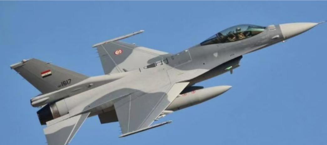 巴基斯坦说伊拉克正在研究，购买枭龙战机。一开始还感觉在吹牛，伊拉克有F-16战机