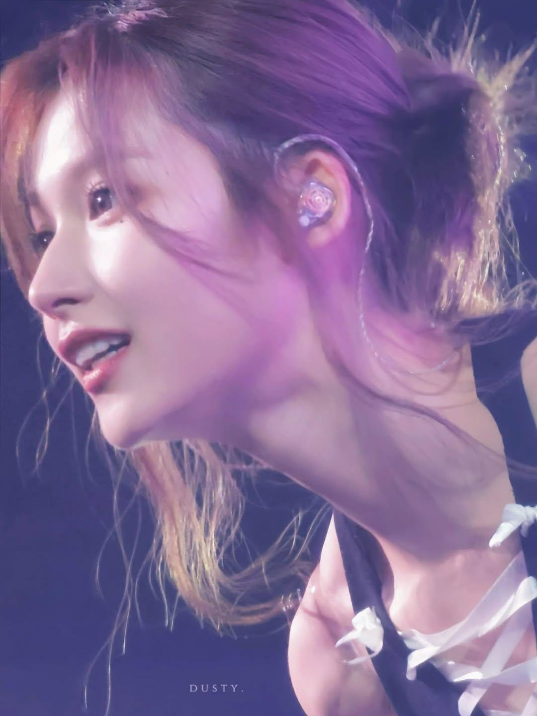 天使呐～🪽​​​
