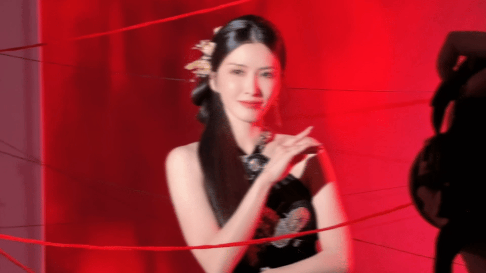 徐洁儿锁侧拍live徐洁儿锁侧拍花絮姐姐你美！！！太适合穿旗袍了！