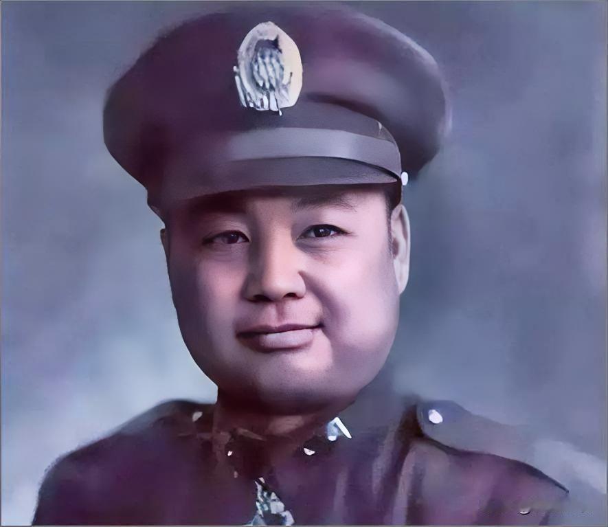 1949年，关麟征刚当上陆军总司令仅三个月，便毅然交出兵符、辞去职务，飞往香港，