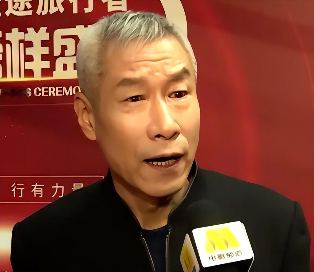 🌞68岁国家一级演员刘佩琦，把哥哥留下的16岁侄子刘伟接到北京养了二十年，