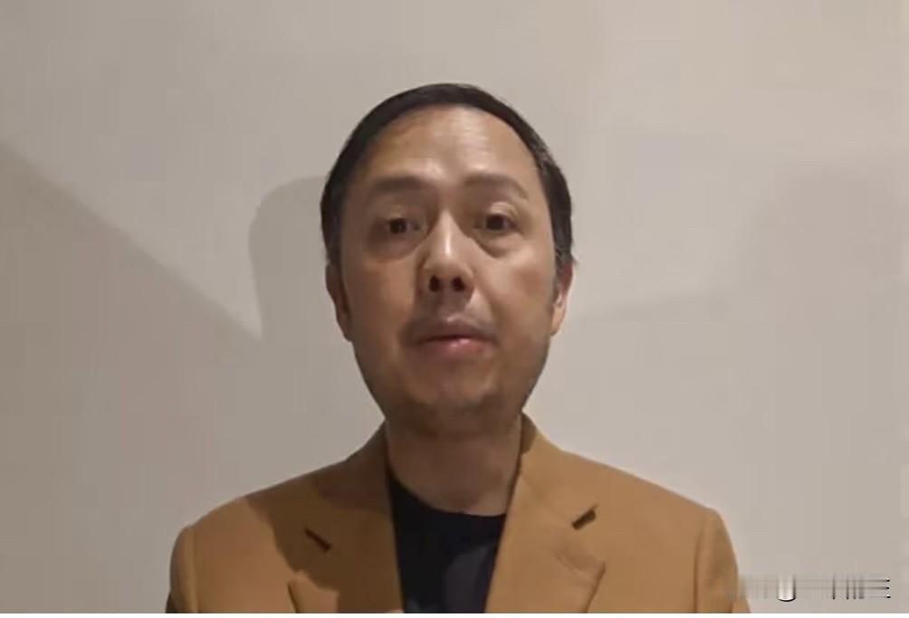 菲律宾内政部长雷穆拉本周二表示，总统小费迪南德·马科斯已下令相关机构向葡萄牙提出