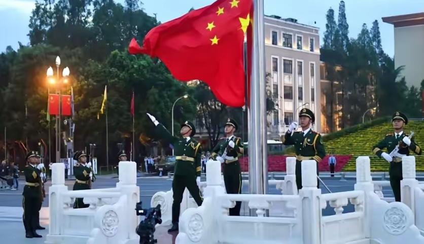 菲律宾的小马科斯，这次算是彻底醒酒了！之前那股子嚣张劲儿哪儿去了？刚接任东