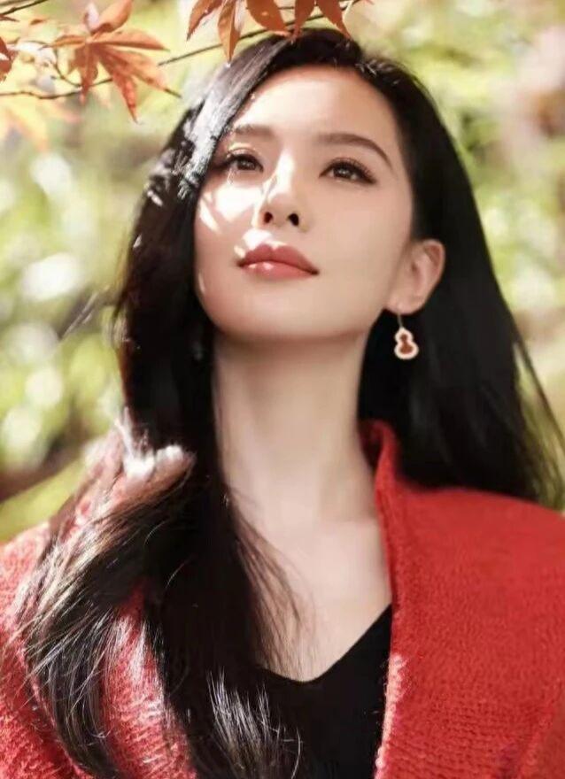 刘诗诗38岁的美，是把优雅刻进岁月里知道刘诗诗是从她的若曦开始的，虽然我没有看过