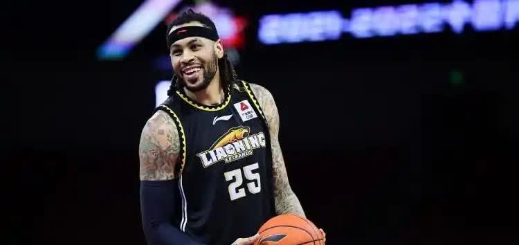 NBA冠军中锋空降沈阳！辽宁队偷偷攒了个王炸！刘子庆在美国蹲点2