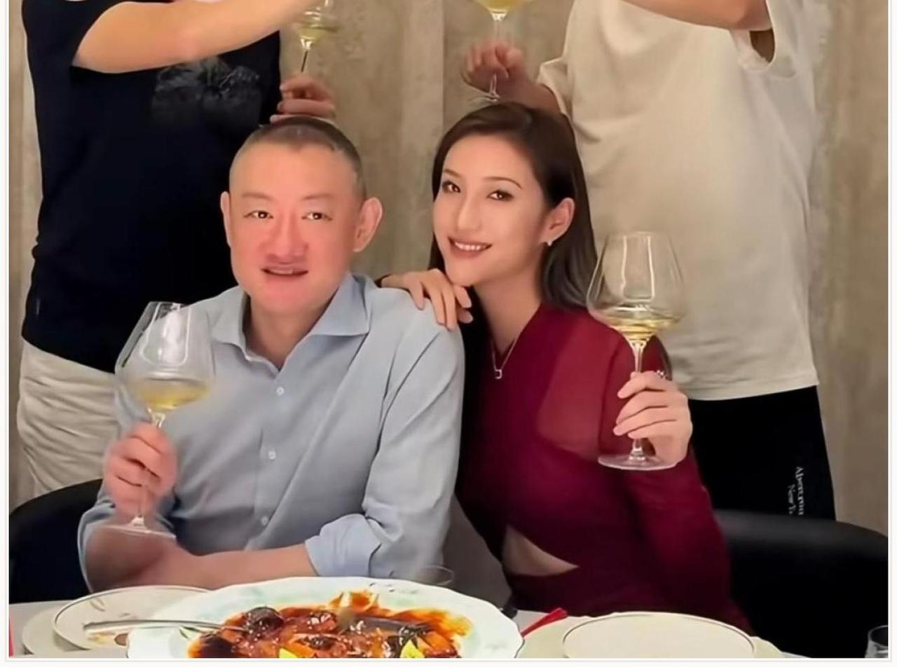 汪雨老婆26周产检糖耐，汪雨给她订了一个产后豪华病房，上海某高端私立医院的豪华套