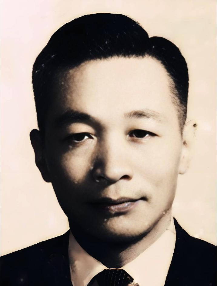 郑耀先潜伏军统18年，戴笠和毛人凤都怀疑他的身份，可就是不敢对老蒋明说，也不敢明