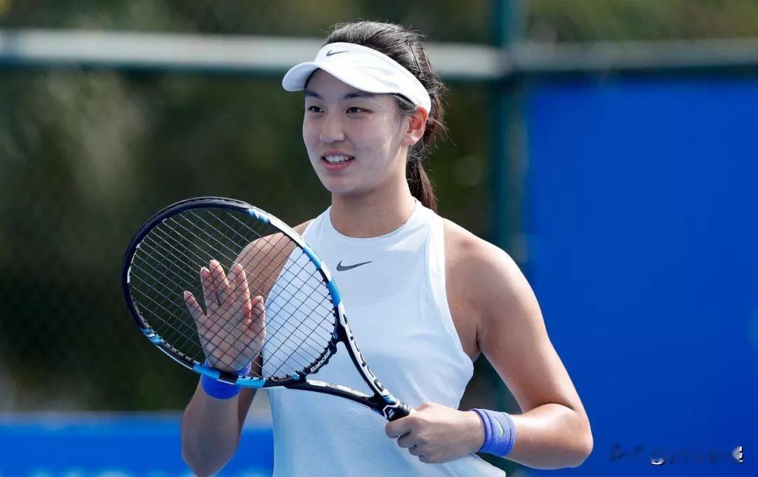 随着美网第二轮出局，王欣瑜结束了2026赛季四大满贯单打的所有赛事。澳网第四轮法网第二轮温网第二轮美
