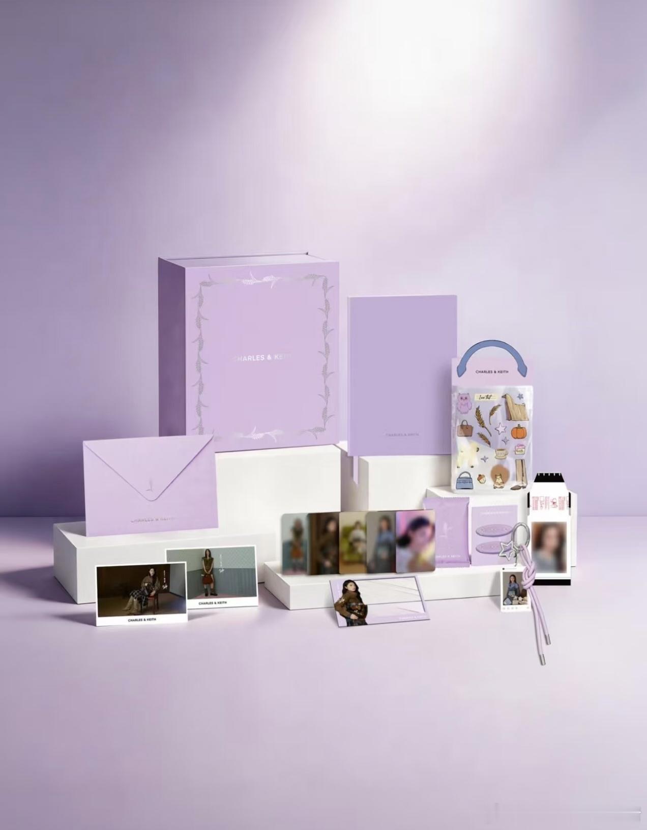 赵今麦新代言charleskeith