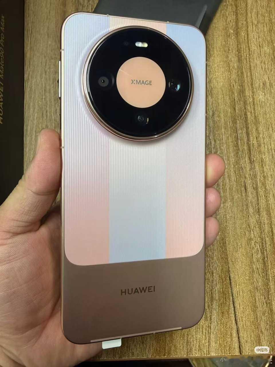 #华为Mate90门店样机到店#华为Mate90系列更多真机照曝光，你最喜欢哪个？​