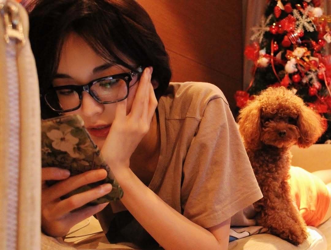 投稿｜娜扎2015年短发时期照片🫧🎧