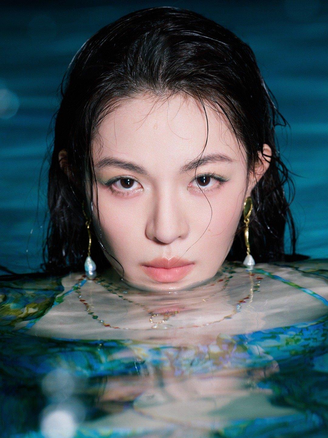 VOGUE红毯钟楚曦VOGUE盛典出图​​​