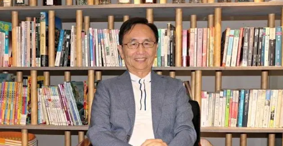 《美丽岛电子报》董事长吴子嘉预测，大罢免不会成功，大罢免可能连罢免5席国民党立委