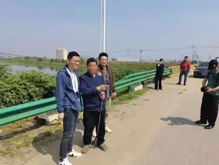 潜逃26年的投毒凶徒终伏法，7名少年亡魂终于等到迟到的正义！近日，马鞍山武校投毒