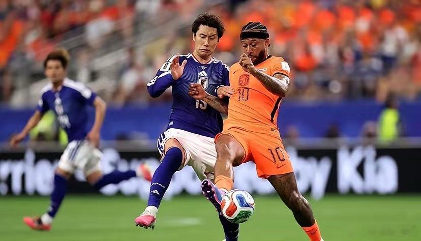日本队目标夺冠世界杯第四比赛日，荷兰2:2日本，不得不承认3个事实1、日本不愧是