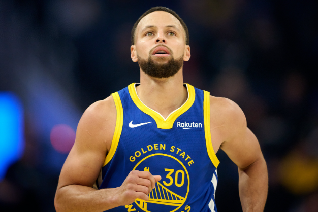 真希望库里被勇士交易10年库里球迷，曾经勇士的比赛几乎场场不落，现在辣眼睛几