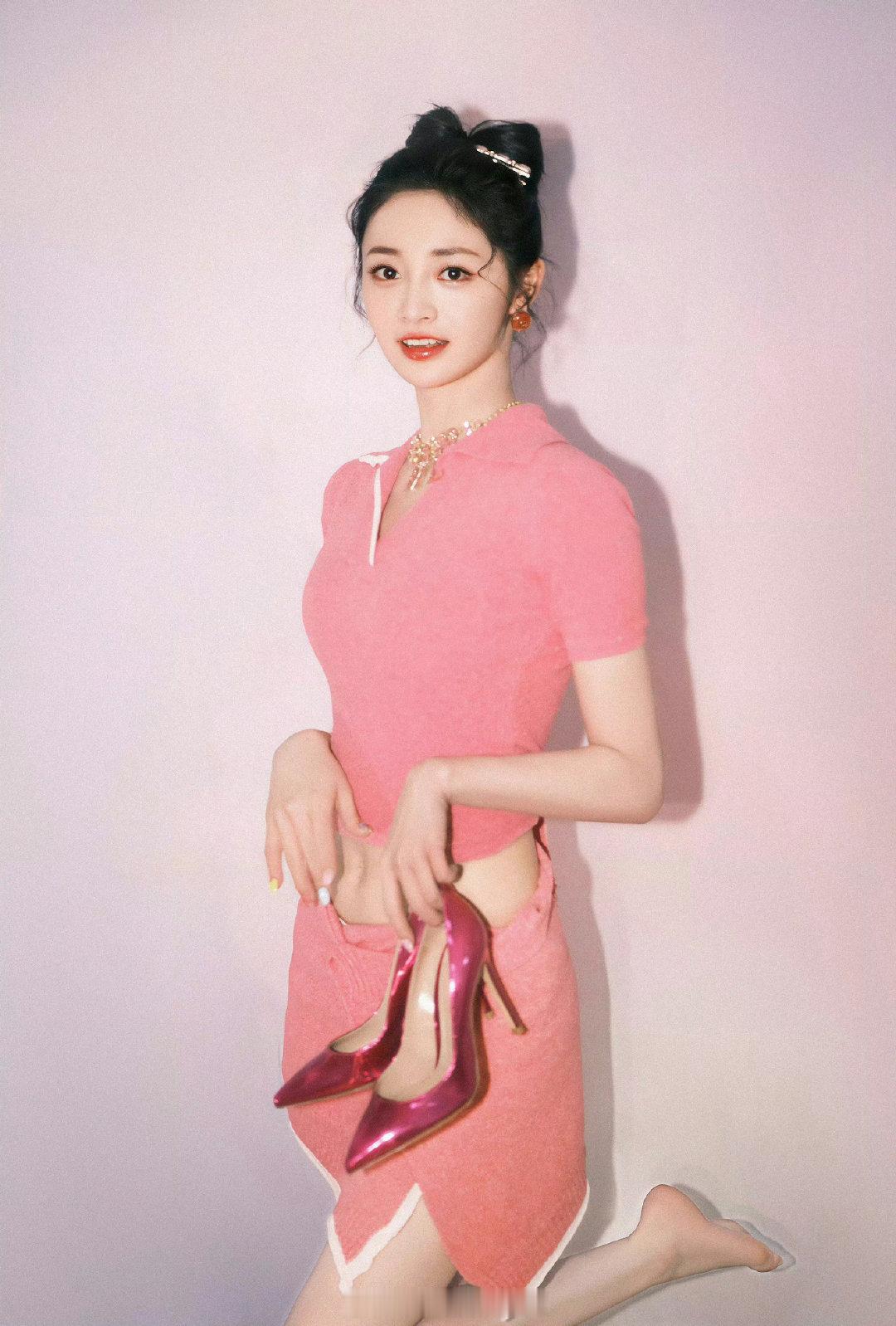 周洁琼粉红宝贝​​​