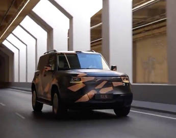 【长城汽车官宣归元平台全新方盒子旗舰 SUV，董事长魏建军在线征名】根...