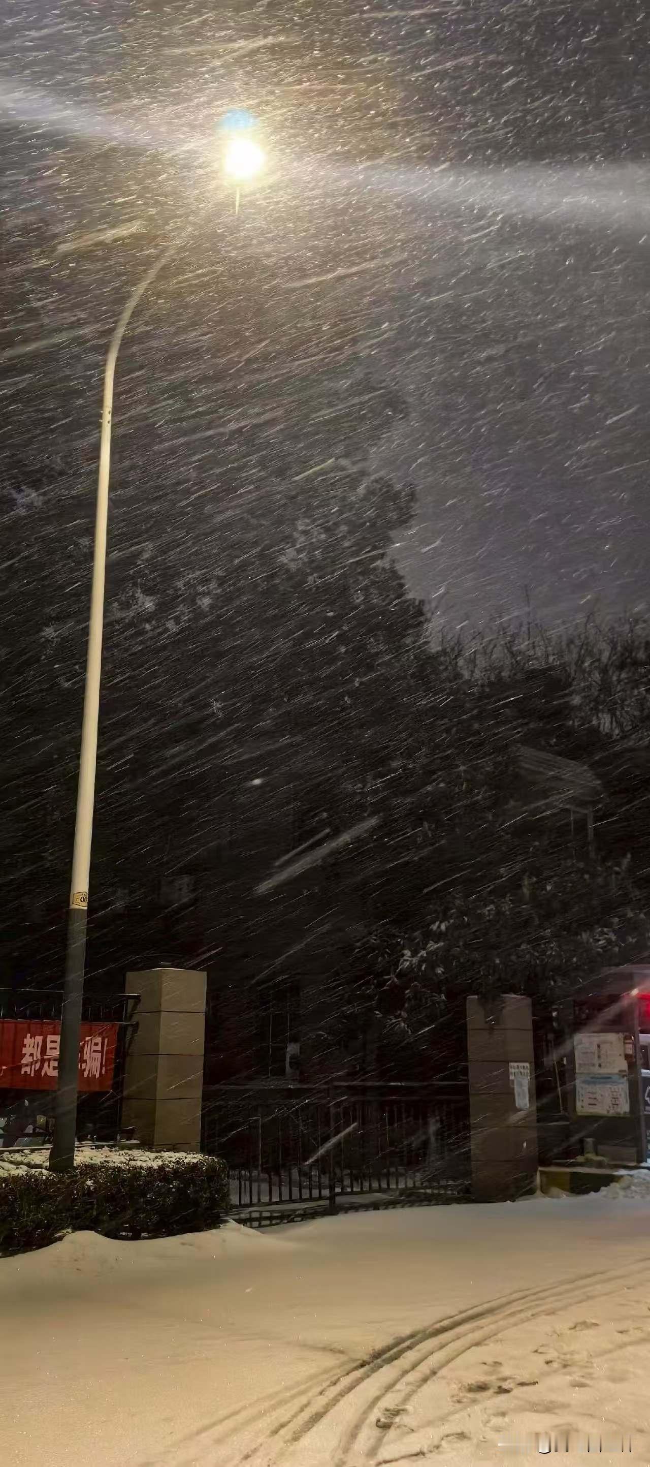 湖北独生女远嫁江苏南京5年，我哭了😭我是湖北一个小县城的，以前在南京上学，毕